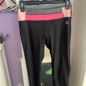 Cropped workout pants